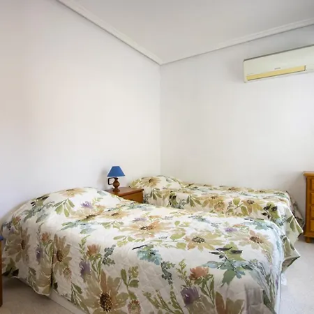 Apartment Habaneras Id23 *